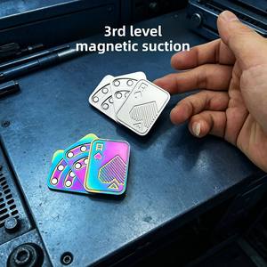 EDC Poker Push Card Dreischichtige Legierung Magnetische Pop-Fingertip-Karte ADHS Autismus Stressabbau Dekompression <span class=keywords><strong>Fidget</strong></span> Toys <span class=keywords><strong>Slider</strong></span> - Product Image 2