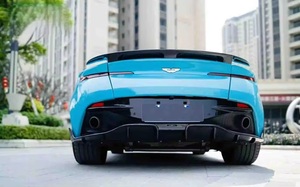 Kit carrosserie en fibre de verre pour <span class=keywords><strong>Urus</strong></span> MSY : Amélioration pare-chocs avant/arrière, jupes latérales, ailerons, capot, passages de roues - Product Image 6