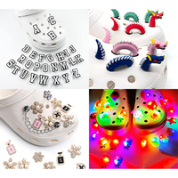Breloques personnalisées pour chaussures de Thanksgiving, style citrouille d'automne, épingles à chaussures, vente en gros, badges et accessoires pour sabots, cadeau de récolte d'automne, dinde