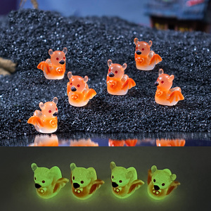 Adornos de pato en miniatura de resina que brillan en la oscuridad para Halloween, pequeñas figuras de pato para jardín, paisaje y casa de muñecas - Product Image 1