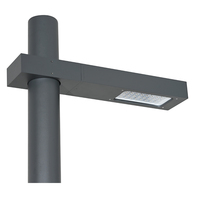 Lampadaire LED personnalisé en usine avec corps en alliage d'aluminium, étanche IP65, garantie 5 ans pour jardins, routes urbaines et allées