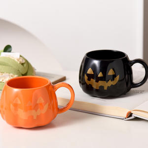 Ensemble de tasses en céramique à motif de citrouille d'Halloween - Tasses à café et à thé festives pour les fêtes - Product Image 5