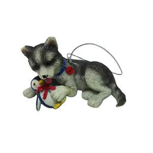 Fatto a mano personalizzato piccolo animale selvatico ornamento di natale personalizzato resina volpe abbraccio pinguino figurina - Product Image 2