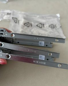 NOUVEAU SERVEUR POWEREDGE DXD9H R640 R740 R740xd R940 SFF 2.5" HDD TRAY CADDY 0DXD9H - Product Image 3