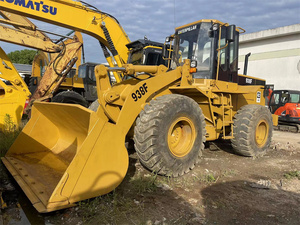 Cargadora de Ruedas Usada CAT 938F de 13 Toneladas para Operaciones de Cantera de Piedra Caliza, Estructura Resistente y Rendimiento Duradero - Product Image 3