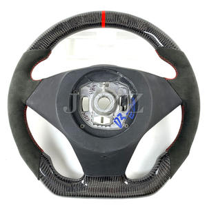 Volante de fibra de carbono de gamuza Alcantara para <span class=keywords><strong>BMW</strong></span> <span class=keywords><strong>E60</strong></span> E61 <span class=keywords><strong>M5</strong></span> E63 E64 M6 <span class=keywords><strong>interior</strong></span> de coche mejorado - Product Image 5