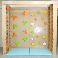 Moetry Indoor Kids Gym Set Cadre d'escalade en bois Singe Bars avec hamac Lit en tissu pour thérapie pédiatrique Maternelle