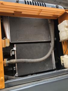 NUEVA Excavadora Hidráulica de Orugas de 22 Toneladas 2024, Modelo 225-9, con Cucharón de Excavación de Alta Eficiencia para Trabajo Pesado, Motor Cummins y Cucharón de 1.05m - Product Image 3