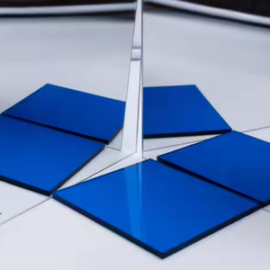 Panneau solide <span class=keywords><strong>en</strong></span> <span class=keywords><strong>polycarbonate</strong></span> mat de couleur personnalisée pour revêtement mural décoratif intérieur et design de séparation de pièce - Product Image 4