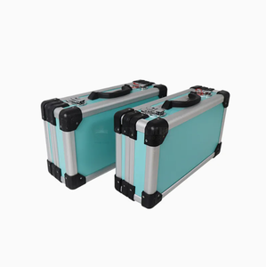 Scie à découper en plâtre électrique médical durable couleur rouge/verte - Product Image 4