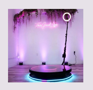 ตู้ถ่ายวิดีโอแบบพกพา UNIV ขนาด 100 ซม. หมุนได้ 360 องศา แบบเป่าลม สำหรับงานปาร์ตี้/งานแต่งงาน/งานวันเกิด พร้อมฟังก์ชัน SDK - Product Image 2