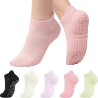Chaussettes de Pilates antidérapantes pour femmes, chaussettes de yoga et de barre respirantes à grip, chaussettes basses respirantes pour femmes, idéales pour le fitness et la course à pied