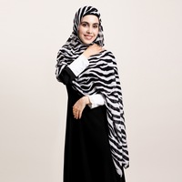 2025 zèbre imprimé modal rayonne écharpe Hijab doux respirant mince à larges bords Turban Long châle pour les femmes musulmanes