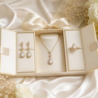 Boîte Cadeau Bijoux Blanc Ivoire 3 Compartiments Présentoir Collier Boucles d'Oreilles Bague Feuille d'Or Emballage Mariage Mariée Vente en Gros