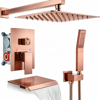 Système de douche encastré chromé poli, douche murale 3 fonctions avec douchette et bec de baignoire cascade pour un design moderne