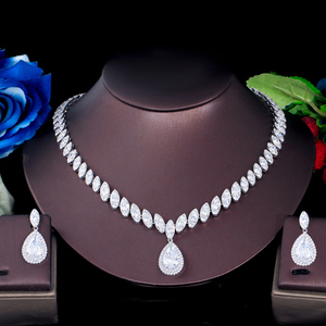 Wunderschöne Königsblau Zirkonia Braut Hochzeit Wasser tropfen Halskette Ohrring Schmuck Set für Frauen Brautjungfer Zubehör - Product Image 2