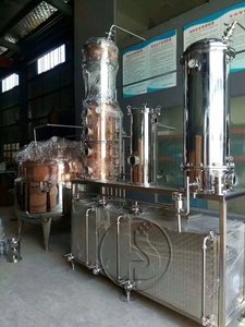 Máquina de Destilación de Grappa a Gran Escala Personalizada HuaShang, Alambique de Cobre con Columna para la Producción de Licores de Uva Premium - Product Image 4