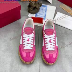 รองเท้าผ้าใบผู้หญิงคุณภาพสูง โลโก้สั่งทำได้ รุ่นใหม่ น้ำหนักเบา ระบายอากาศดี รองเท้าลำลองเดินสบาย พร้อมพื้นรองรับแรงกระแทก สายรัดแบบมอนก์ สไตล์วาเลนติโน - Product Image 4