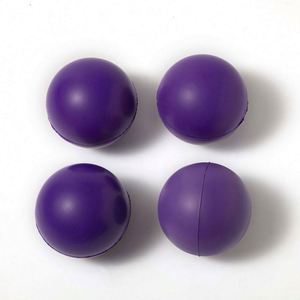 Pelota Antiestrés de Espuma de PU de 6.3 cm con Diseño de Oso y Estampado UV - Juguete Promocional con Logotipo Personalizado para Eventos de Oficina y Fiestas - Product Image 4