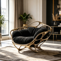 Fauteuil de loisirs en fibre de verre courbée de designer, finition dorée, fauteuil d'appoint individuel, fauteuil de salon de luxe pour hôtel