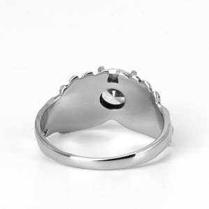 Anillo de Pluma de Acero Inoxidable con Tono Plateado Envejecido Zoryn, con Circonita Cúbica Naranja Ovalada, Joyería Unisex Elegante Vintage Oscura, Ideal - Product Image 4