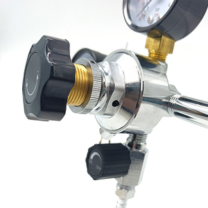 Regulador de Presión de Latón para Elaboración Casera de Cerveza, Reductor de Gas CO2 de 0-60 PSI, Regulador Primario para Elaboración Casera de Cerveza - Product Image 3