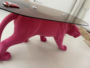 Tavolino <span class=keywords><strong>da</strong></span> Caffè Moderno di Lusso Italiano Rosa con Motivo Leopardato <span class=keywords><strong>in</strong></span> <span class=keywords><strong>Vetro</strong></span> e Fibra di <span class=keywords><strong>Vetro</strong></span> per Soggiorno, Sala <span class=keywords><strong>da</strong></span> <span class=keywords><strong>Pranzo</strong></span>, Hotel e Salone - Product Image 6