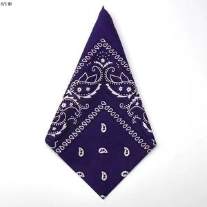 <span class=keywords><strong>Bandana</strong></span> personalizzata stampata senza minimo multicolore 22 ''x 22'' <span class=keywords><strong>Bandana</strong></span> di cotone per donne e uomini Multi-purpose sciarpa per capelli protettiva - Product Image 1