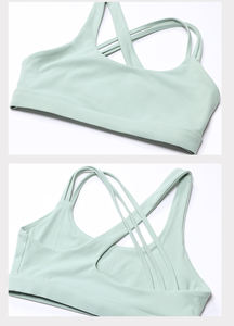 Abbigliamento sportivo sportivo da donna 2 pz Set reggiseno da ginnastica traspirante ad asciugatura rapida e <span class=keywords><strong>pantaloncini</strong></span> modello solido Logo personalizzato all'ingrosso - Product Image 3