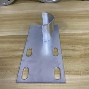 Soporte <span class=keywords><strong>de</strong></span> <span class=keywords><strong>eje</strong></span> <span class=keywords><strong>de</strong></span> puerta <span class=keywords><strong>de</strong></span> <span class=keywords><strong>persiana</strong></span> <span class=keywords><strong>enrollable</strong></span> <span class=keywords><strong>de</strong></span> hierro galvanizado más vendido con placa lateral - Product Image 4