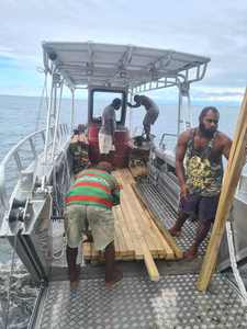 Bateau de débarquement de 9 m (30 pieds) avec capacité de charge de 3 tonnes, idéal pour le transport de marchandises, la pêche rapide et les travaux insulaires, à vendre. - Product Image 5