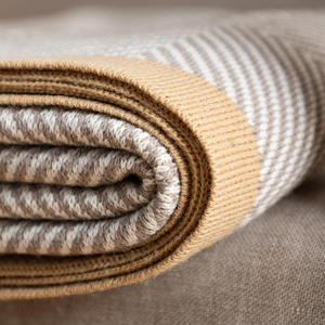 Visgraat Dik Gebreide Deken 100% Acrylvezel Super Zacht En Warm Luxe Gooien Voor Bed Sofa - Product Image 4