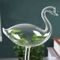 Globes d'arrosage automatique Ampoules d'arrosage de plantes en verre transparent Dispositifs d'arrosage automatiques en forme de cygne pour l'intérieur