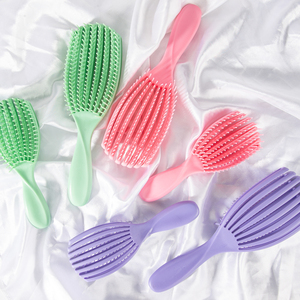 <span class=keywords><strong>Cepillo</strong></span> Desenredante <span class=keywords><strong>Flexible</strong></span> para Cabello Húmedo y Seco, con Ventilación, para Masaje del Cuero Cabelludo Infantil, con Ocho Filas de Púas, Tipo Pulpo, para Cabello Rizado - Product Image 6