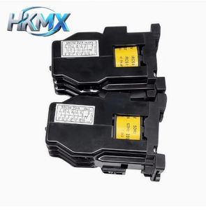 SRC50-2U คอนแทคเตอร์/X 3A3B ใหม่ล่าสุดพร้อมการรับประกันหนึ่งปี