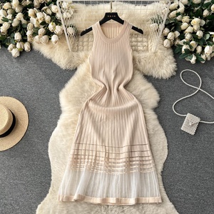 Robe longue d'été sexy en soie glacée pour femme, modèle sans manches en maille tricotée - Product Image 2