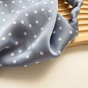 Bandeaux floraux, bandanas et foulards triangulaires, bandeaux vintage de couleur unie, foulards pour la tête - Product Image 3