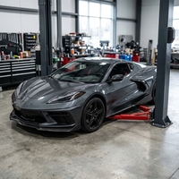 Kit carrosserie en fibre de carbone pour Corvette C8 : Lame avant, diffuseur arrière, jupes latérales 2020-2024, finition brillante 3K Twill, installation par vis, amélioration aérodynamique