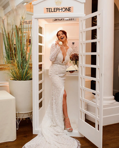 Decoración <span class=keywords><strong>de</strong></span> Boda con Cabina Telefónica, Flores Artificiales Rosadas, Diseño Desmontable - Product Image 1