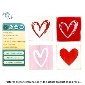 Adornos de Madera para Decoración del Hogar, Bodas, Árbol de Navidad, Tallados en Madera, Pequeños Colgantes, Venta al por Mayor de Fábrica - Product Image 1