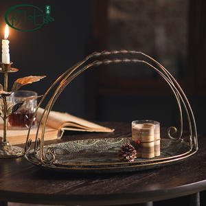 Bandeja ovalada de hierro forjado Yan Yujia con asa para uso decorativo en el Año Nuevo Chino - Product Image 1