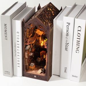 Kit de bibliothèque DIY Magic Book Nook, <span class=keywords><strong>puzzle</strong></span> en bois <span class=keywords><strong>3D</strong></span>, maison de poupée <span class=keywords><strong>Harry</strong></span>, miniatures, modèle de construction, serre-livres avec meubles et lumière LED - Product Image 2