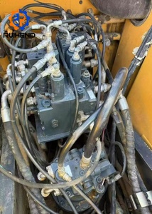 Excavatrice sur pneus HYUNDAI 150W d'occasion, coréenne, 14 tonnes, haute efficacité, chargeuse, <span class=keywords><strong>machines</strong></span> <span class=keywords><strong>de</strong></span> terrassement bon marché pour travaux <span class=keywords><strong>de</strong></span> <span class=keywords><strong>construction</strong></span> - Product Image 6