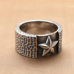 Anillo de Estrella de Acero Inoxidable para Hombre, Estilo Punk Retro Plateado, Diseño Geométrico, Joyería para Fiesta 213003 - Product Image 1