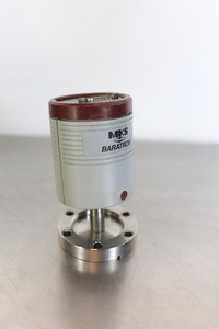 Manómetro de Vacío PLC Baratron 626A-14031 / 2.75 Pulgadas / Rango de 2 Torr / <span class=keywords><strong>15</strong></span> VDC Producto con Garantía - Product Image 1