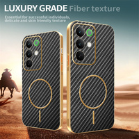 Étui de téléphone en fibre de carbone de luxe en gros Lichicase pour Realme C100 C100i C100X, coque de protection pour objectif d'appareil photo