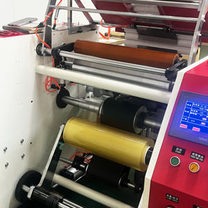 فيلم بلاستيكي لتغليف الطعام يحافظ على الطازج، فيلم لاصق من البولي فينيل كلوريد الصالح للطعام للفواكه والخضروات، لفة كبيرة - Product Image 3