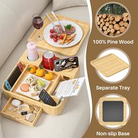 Organisateur de canapé tout-en-un en bois de pin avec tiroir coulissant et plateau séparé porte-gobelets pour soirées cinéma, jeux et collations