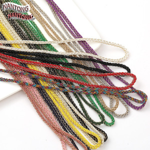 Cordon tressé 4 brins Nantong 5 mm coloré avec fil doré, style ethnique, pour artisanat DIY - Product Image 1