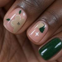 Faux Ongles Verts Courts Squoval à Presser, Motifs Floraux Mignons, Pin, Étoile, Personnalisables avec Logo, Réutilisables pour Femmes - Vente en Gros